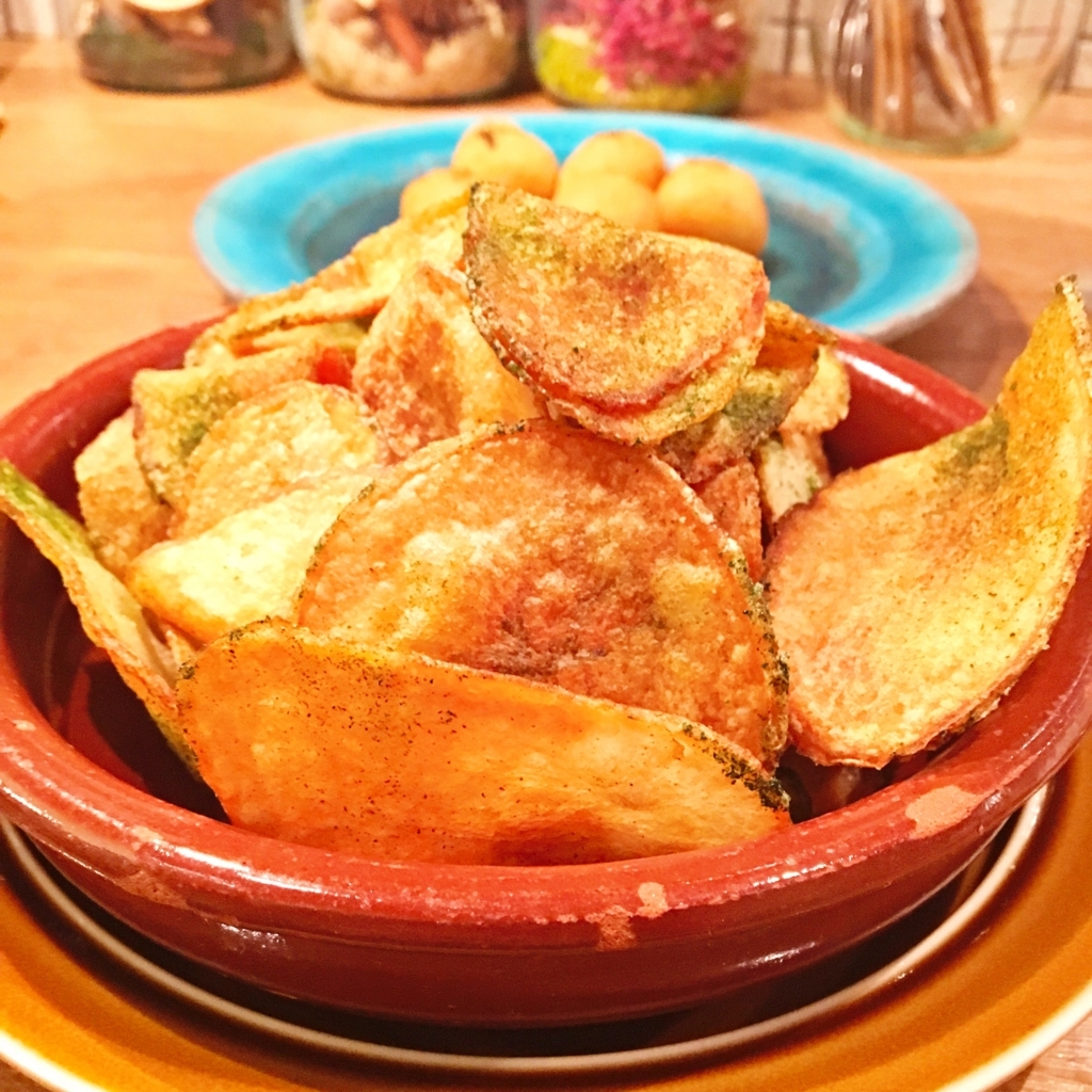 厚切りポテトチップス　トリュフソルト