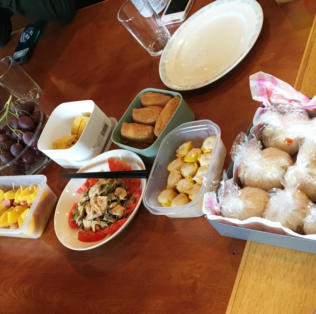 みなさんの手作り料理やお土産