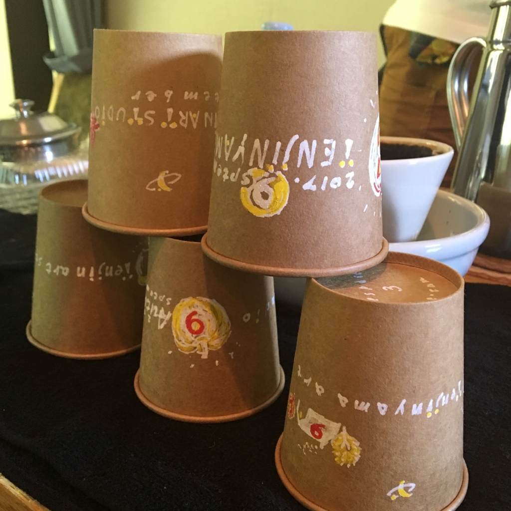 スタジオの近くで働いている方のコーヒー